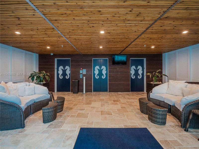Comprar apartamento en Sole 803