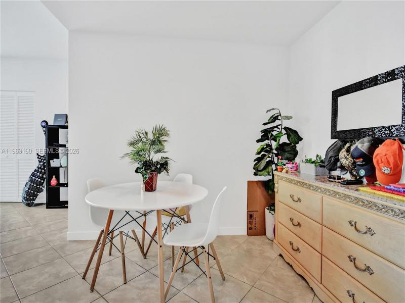 Property photo # 9
