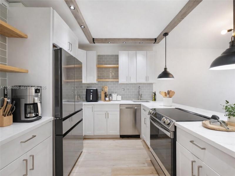 Condo for sale at Olympus Towers 1214