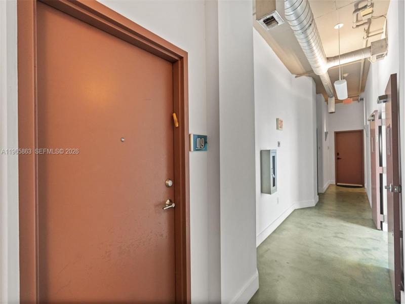 Condo for sale at Uptown Marina Lofts 1019