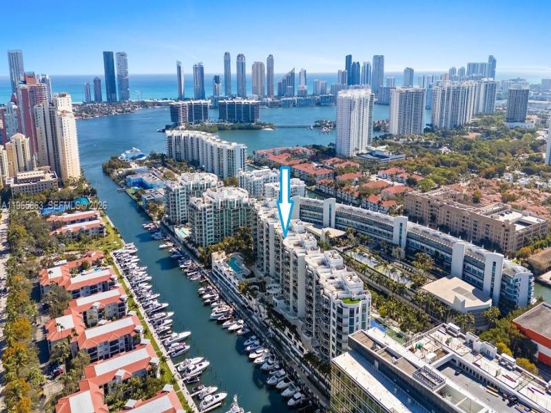 Condo for sale at Uptown Marina Lofts 1019