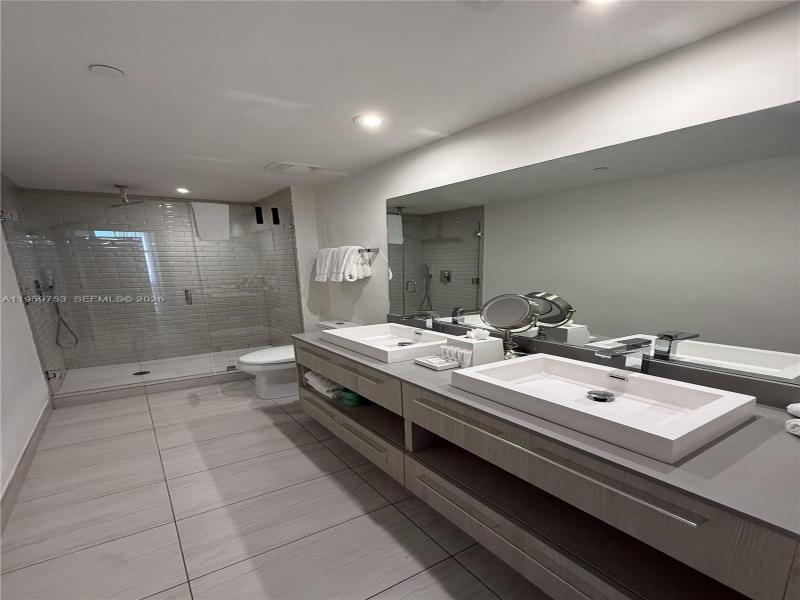 Condo for sale at Hyde Beach House R2204