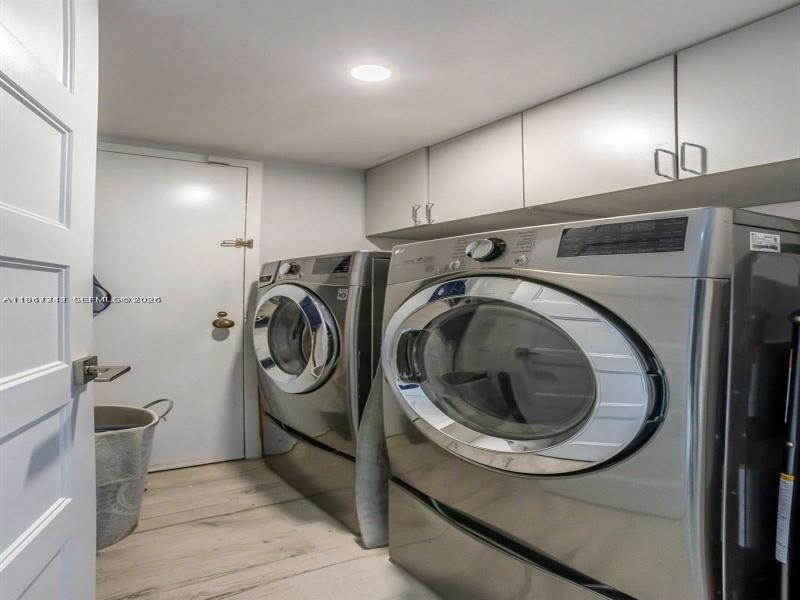 Condo for sale at Anchor Bay Club PH3A