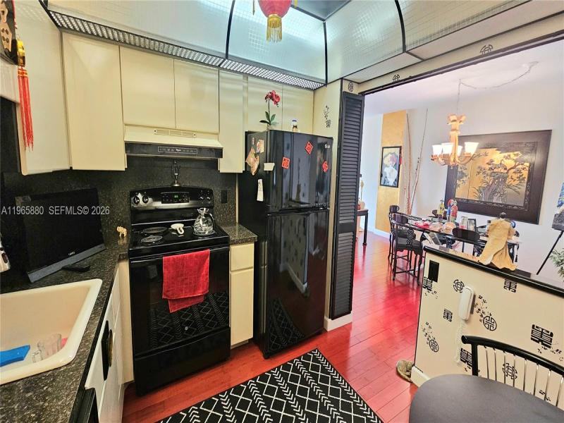 Condo for sale at The Hemispheres 10J