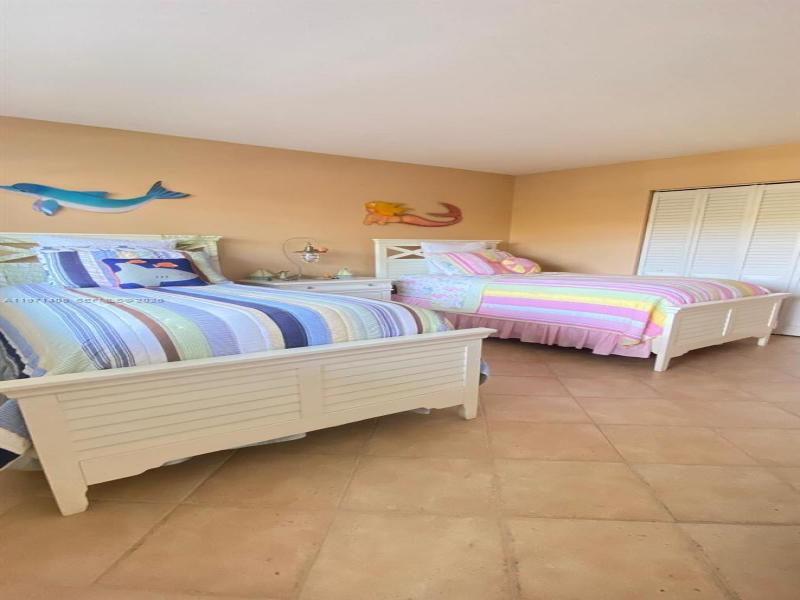 Alquiler de apartamento en Commodore Club East 204