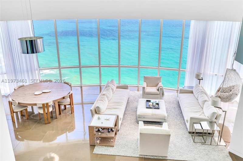 Alquiler de apartamento en Trump Palace 5509