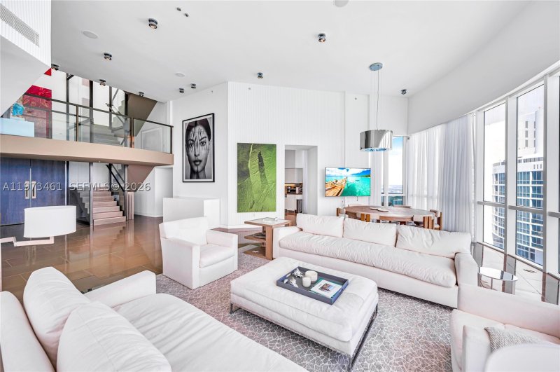 Alquiler de apartamento en Trump Palace 5509