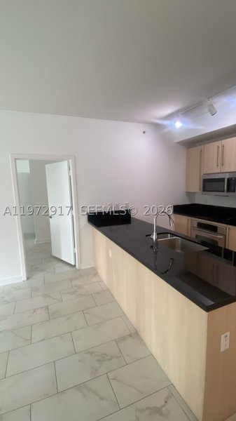 Apartment for rent at Axis on Brickell North Tower 2016-N