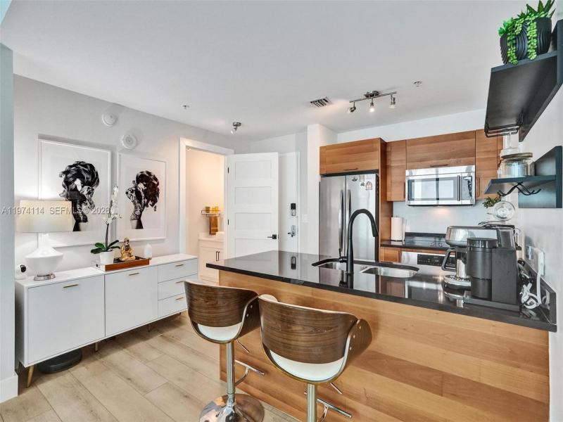 Property photo # 7
