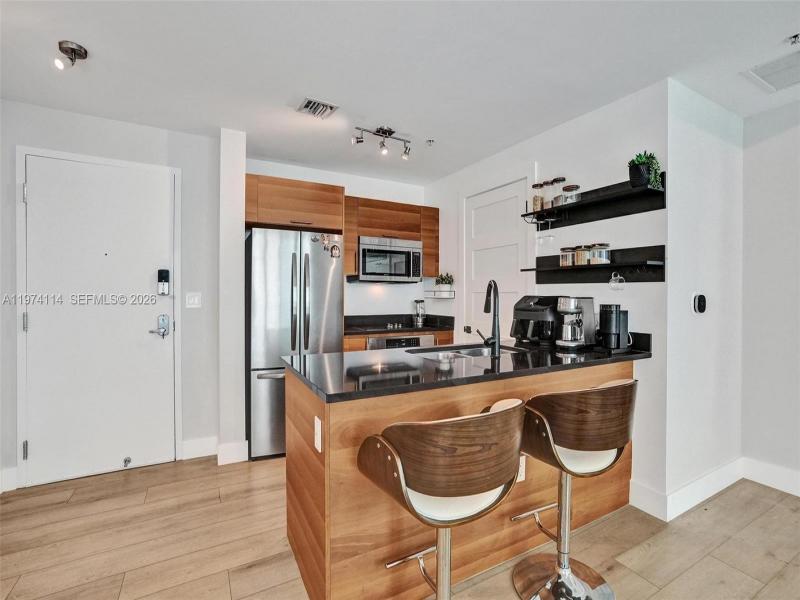 Property photo # 2