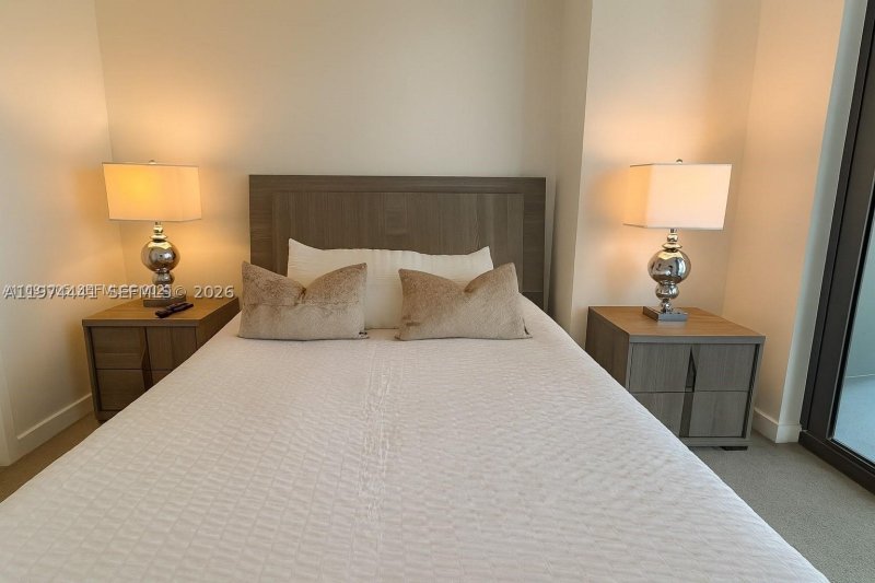 Apartment for rent at Paraiso Bayviews 1204
