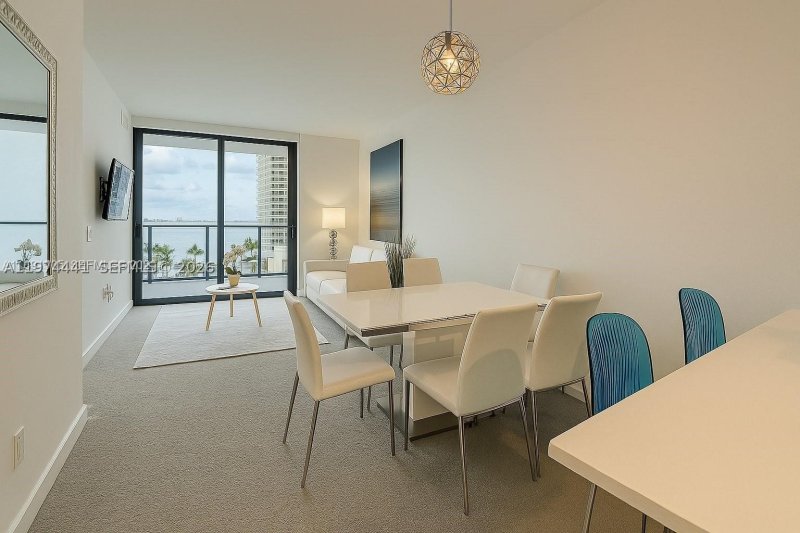 Apartment for rent at Paraiso Bayviews 1204