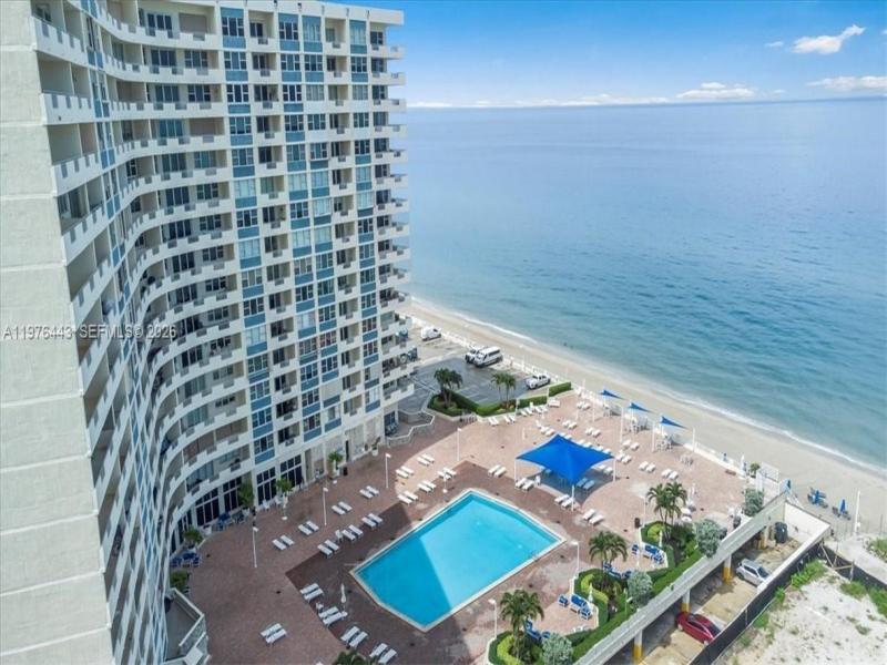 Condo for sale at Parker Dorado 1018
