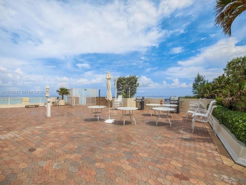 Condo for sale at Parker Dorado 1018