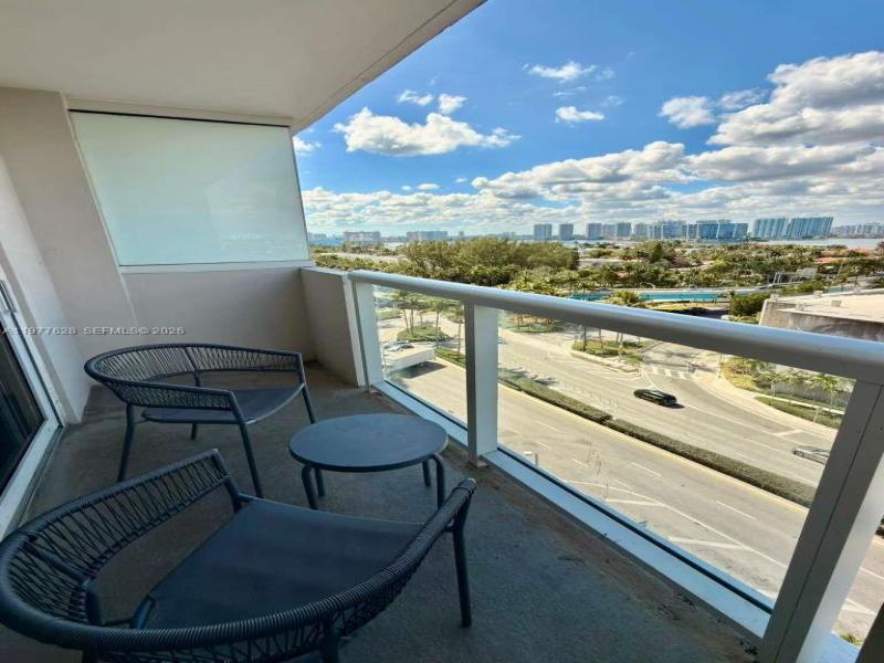 Comprar apartamento en Aventura Beach Club 933