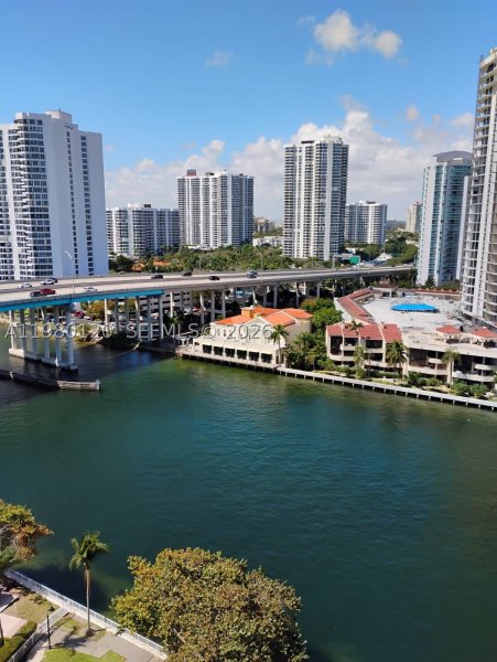 Condo for sale at Ocean View 1619