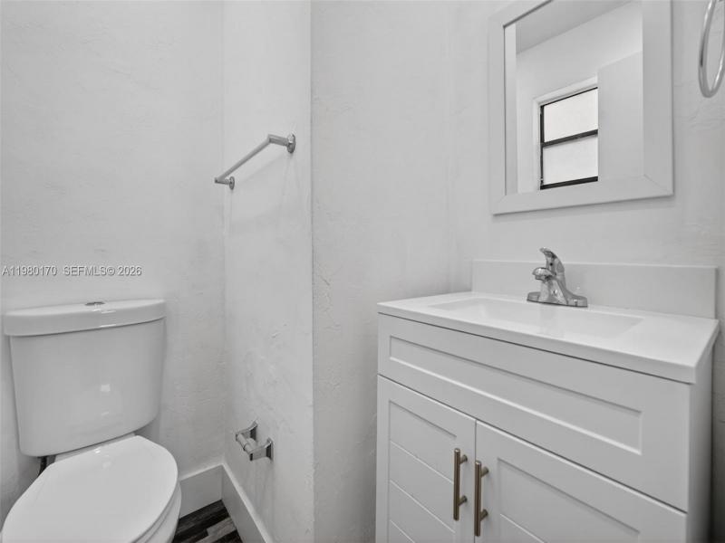 Property photo # 0