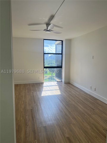 Alquiler de apartamento en Coronado I 1024