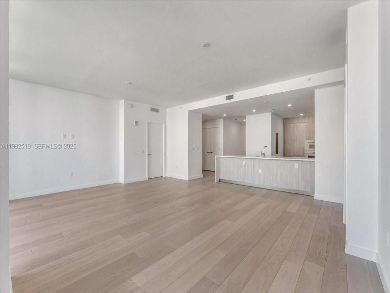 Comprar apartamento no La Baia South 804