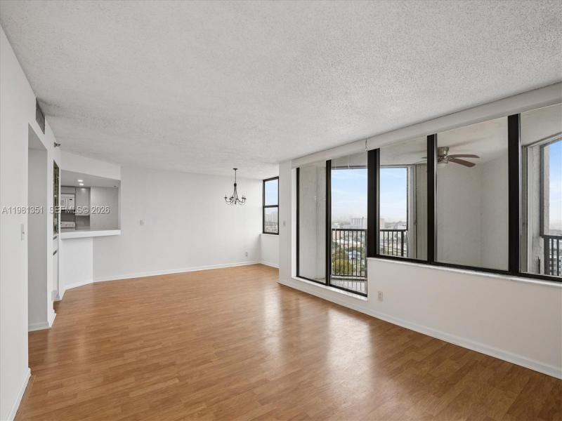 Condo for sale at Anchor Bay Club 516