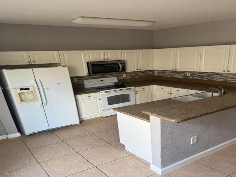 Property photo # 6