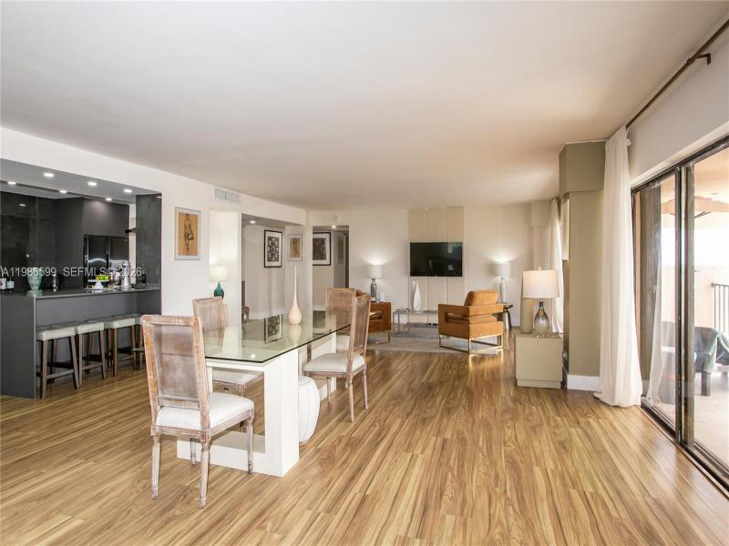 Comprar apartamento en The Cricket Club 2309