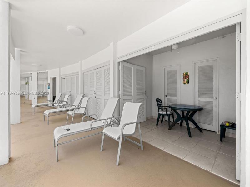 Comprar apartamento en Crystal House CAB14