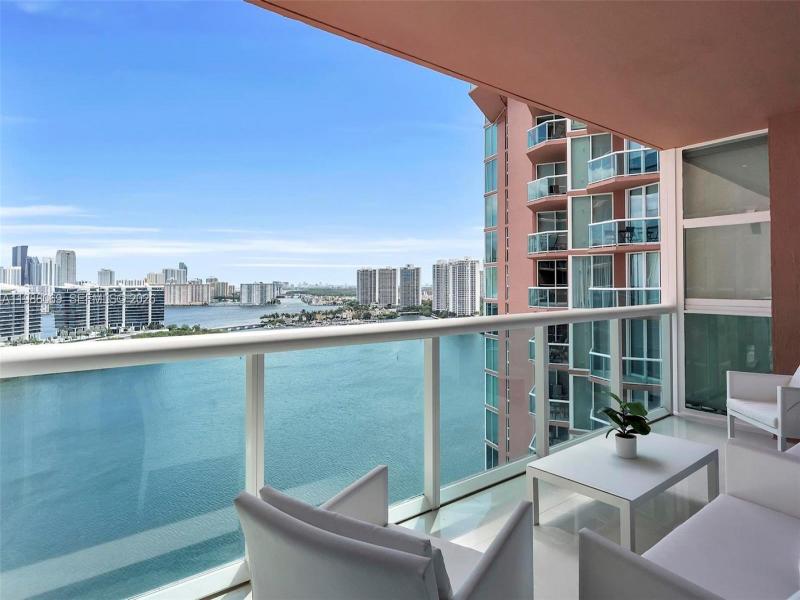 Hidden Bay Apt #2210