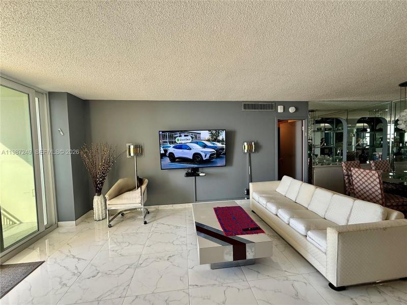 Condo for sale at Parker Dorado 509