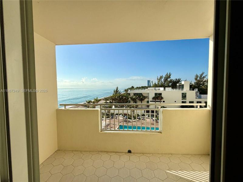 Condo for sale at Parker Dorado 509