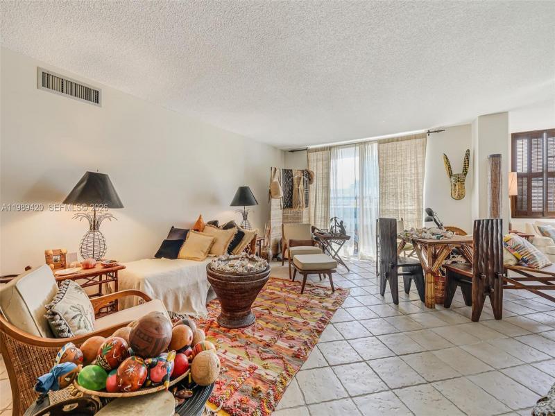 Comprar apartamento en Maison Grande 833