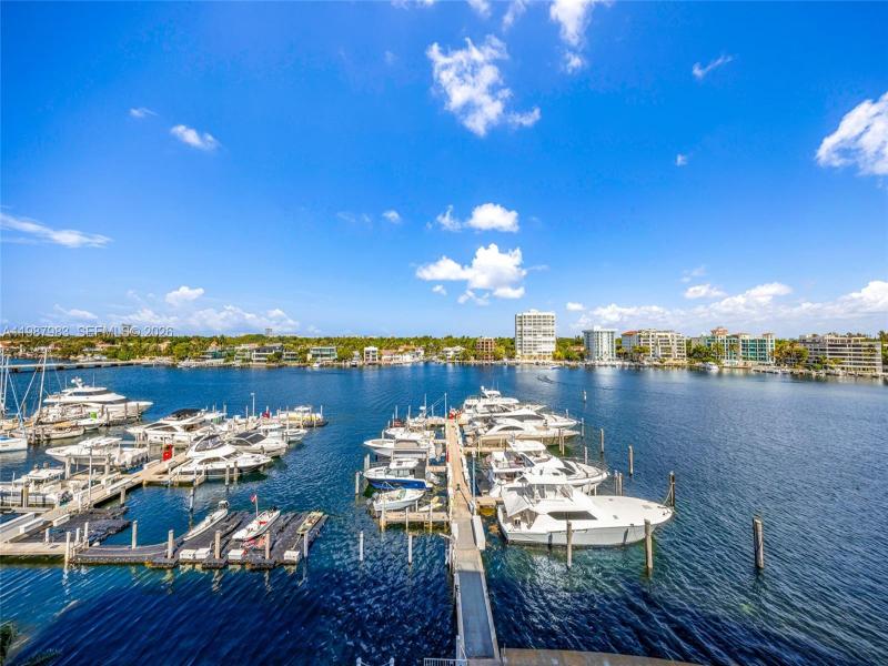 Condo for sale at Vita at Grove Isle S 504