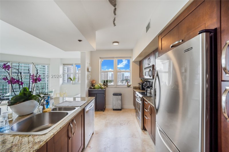 Apartment for rent at Turnberry Village 1211