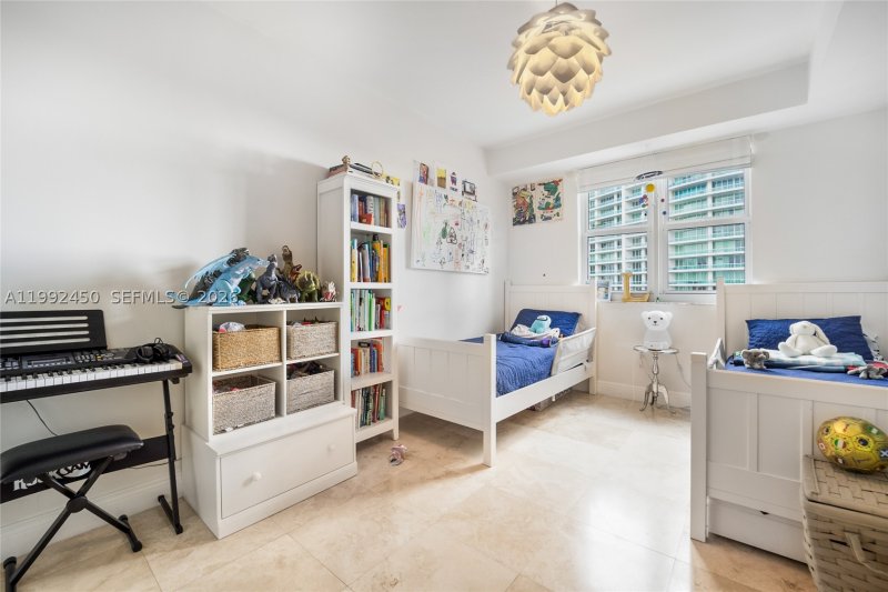 Apartment for rent at Turnberry Village 1211
