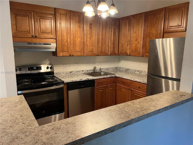 Property photo # 9