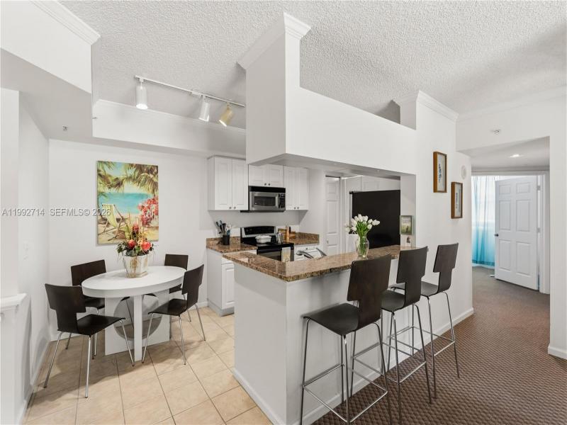 Condo for sale at Porto Bellagio 1301
