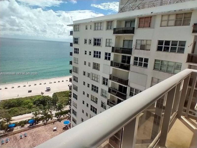 Comprar apartamento en Maison Grande 1710