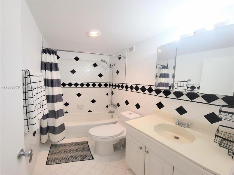 Alquiler de apartamento en Coastal Towers 220