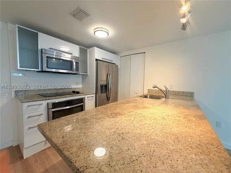 Apartment for rent at Latitude On The River 2510