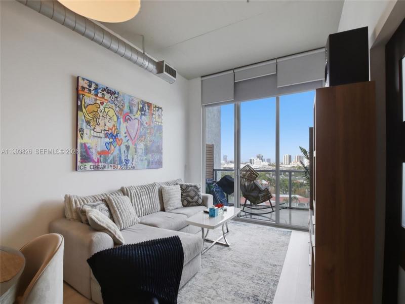 Comprar apartamento en Uptown Marina Lofts 904