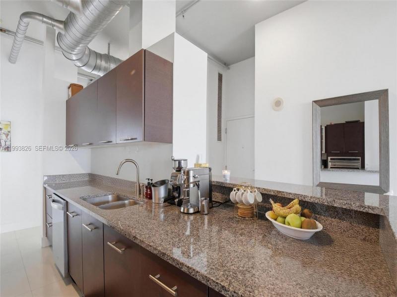 Comprar apartamento en Uptown Marina Lofts 904