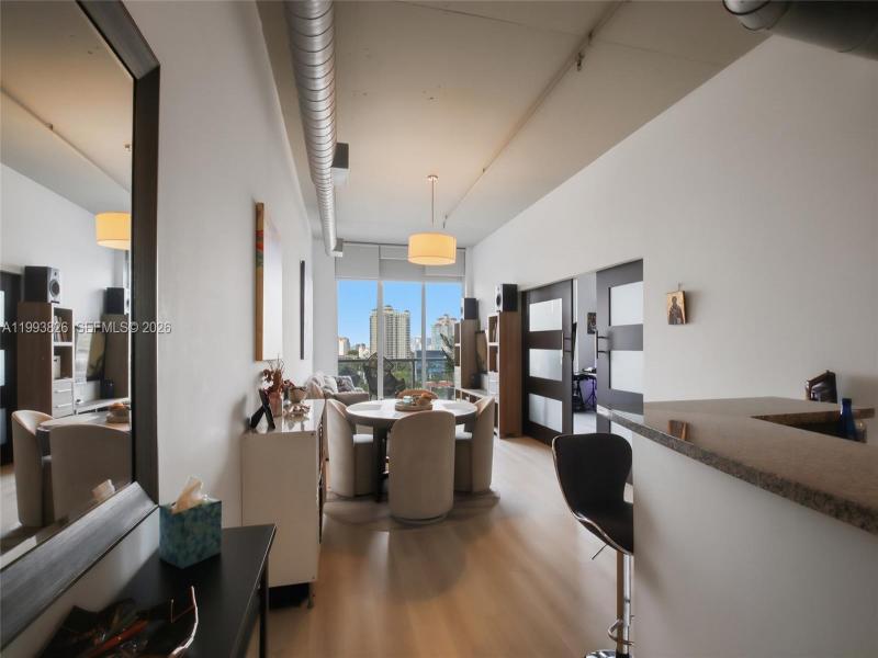 Comprar apartamento en Uptown Marina Lofts 904