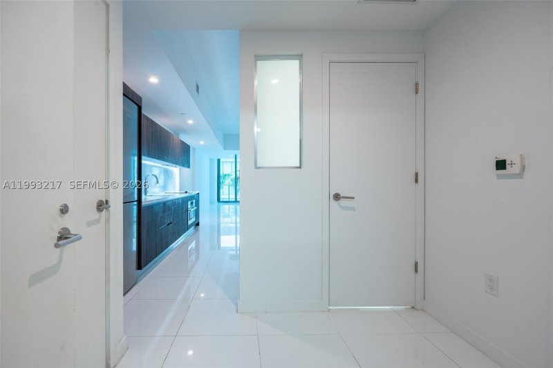Comprar apartamento no Paramount Miami WorldCenter 205