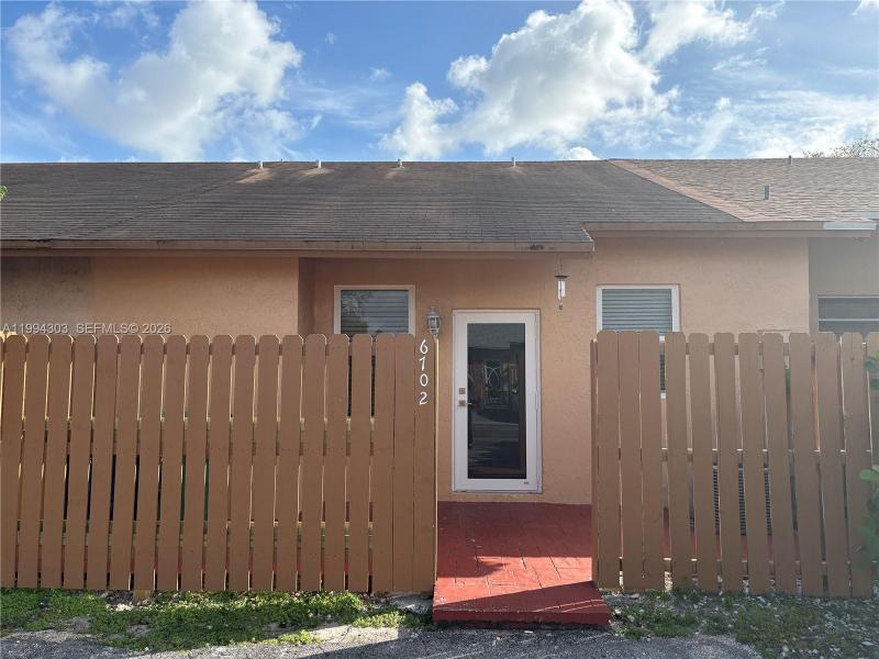 Property photo # 2