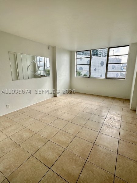 Apartment for rent at Bay Park Towers 618