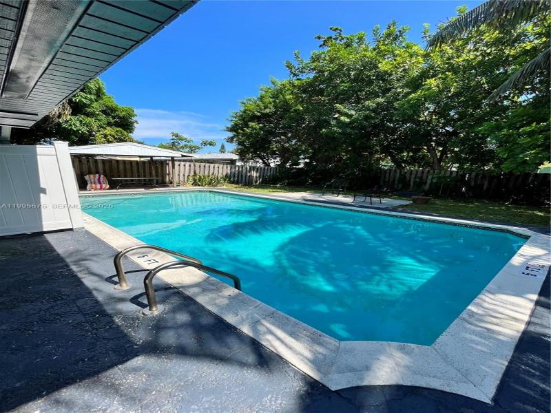 Property photo # 7