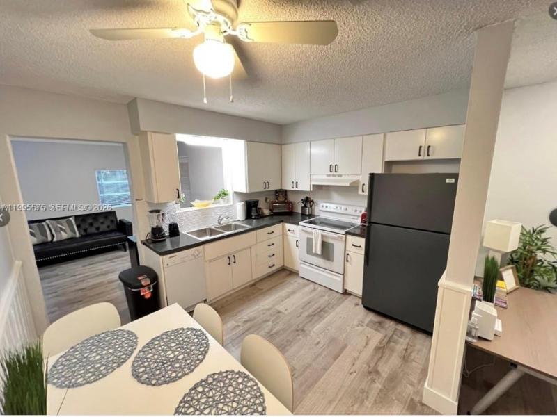 Property photo # 9