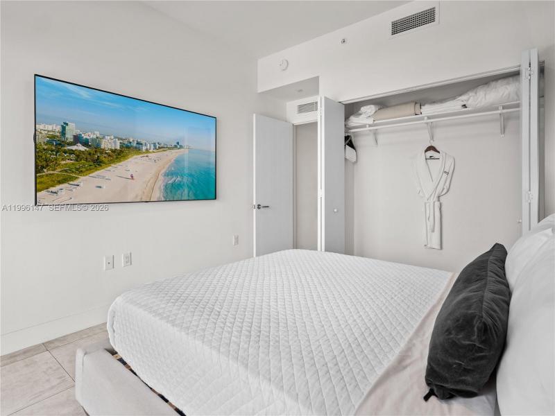Condo for sale at Smart Brickell Residences 1403