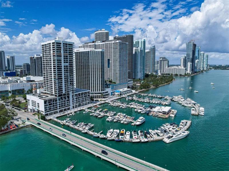 The Venetia Apt #15B