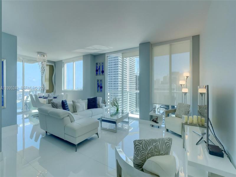 Condo for sale at Vizcayne South Tower 3509
